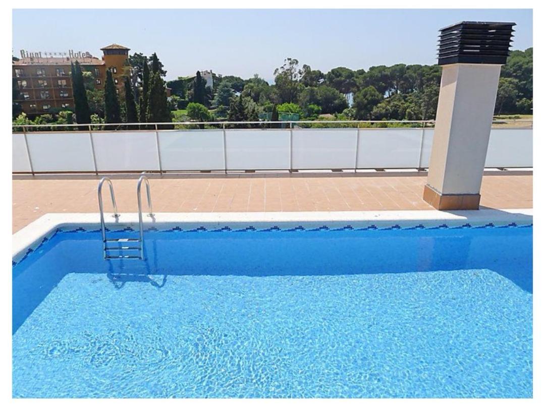 Seahomes Vacations, Beach&Pool, In Fenals Beach Lloret de Mar Bagian luar foto